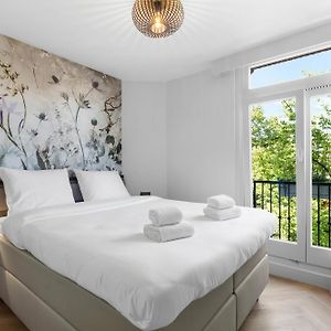 Kamer met een Queen Size Bed